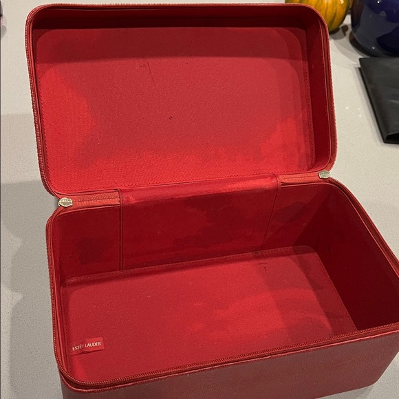 Estée Lauder Makeup Case - Picture 3 of 3